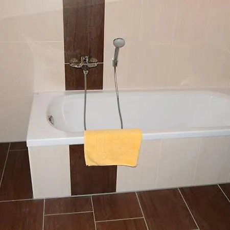 Caseti 5_ _ Rothen Apartment *